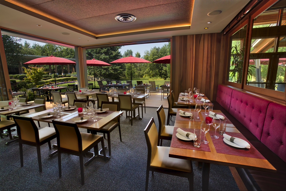 SeaTac Restaurants Copperleaf Restaurant at Cedarbrook Lodge