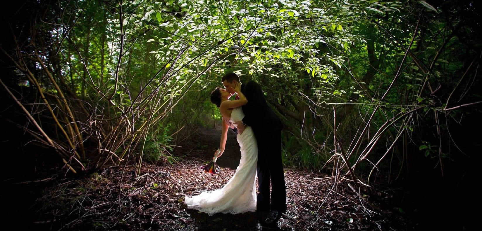 bride & groom outdoor portrait