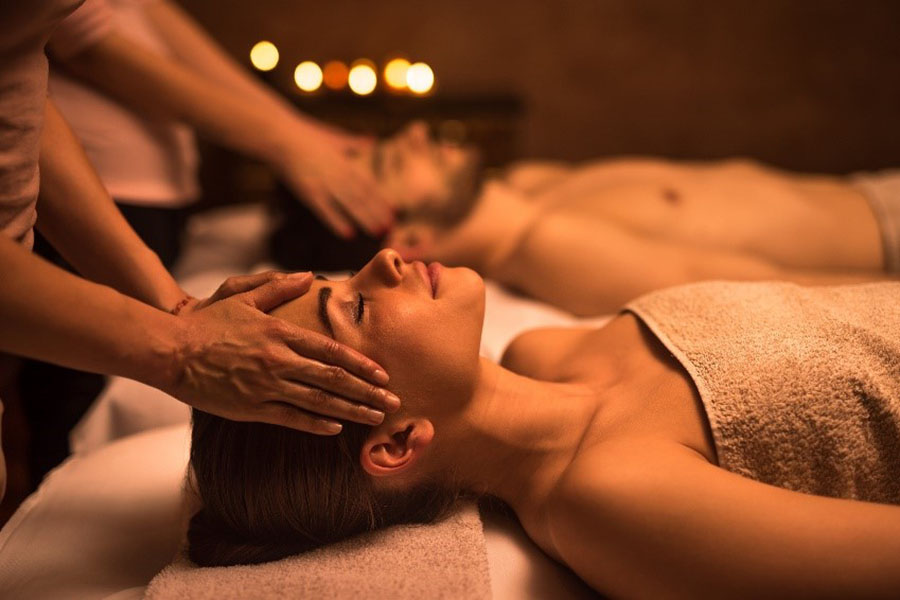 couples massage